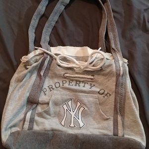 Yankees "hoodie bag"